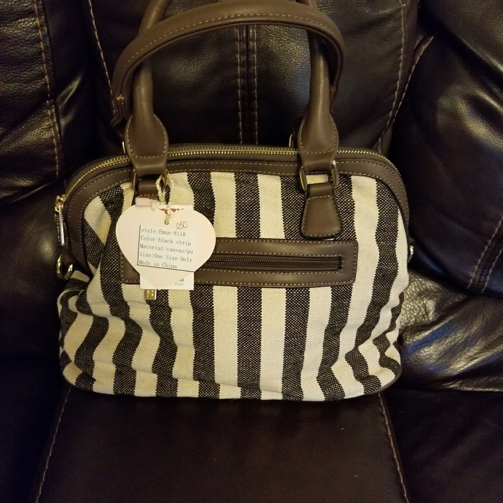 Bag - Picture 2 of 6